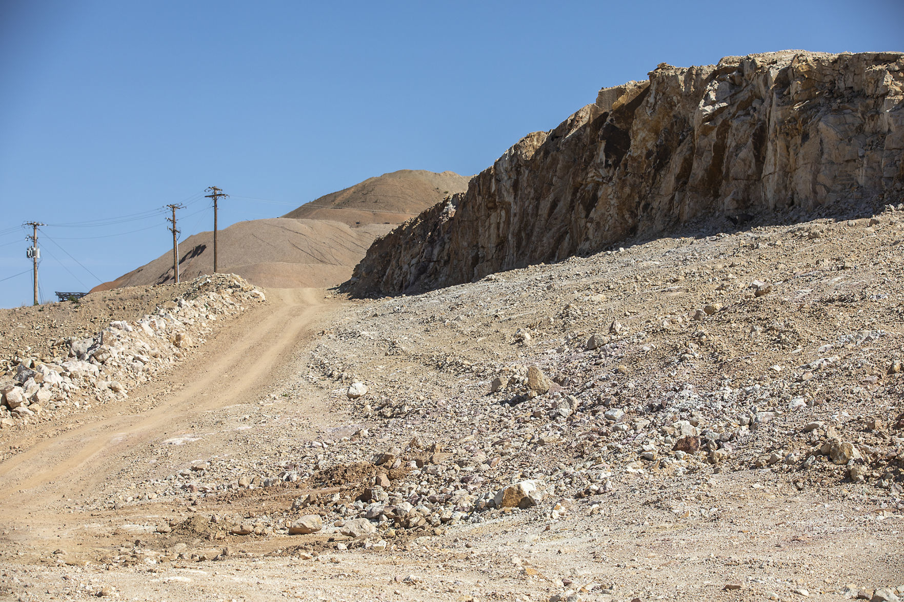 Gilt Edge Mine